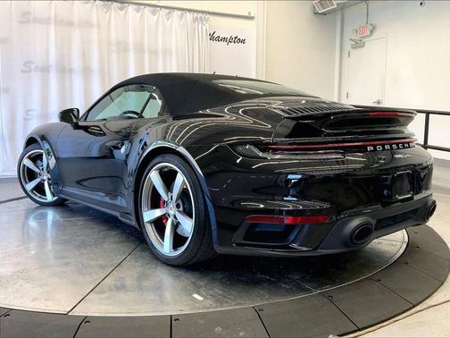 Jet Black Metallic 2023 Porsche 911