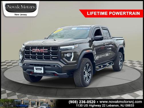 2025 GMC Canyon AT4