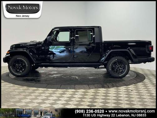 2022 Jeep Gladiator Willys 4x4