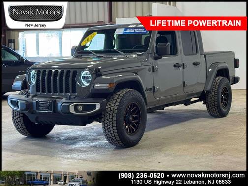 2022 Jeep Gladiator Sport S