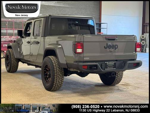 2022 Jeep Gladiator Sport S