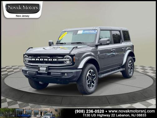 Carbonized Gray Metallic 2022 Ford Bronco Outer Banks