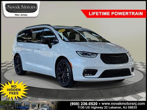 2025 Chrysler Pacifica Limited