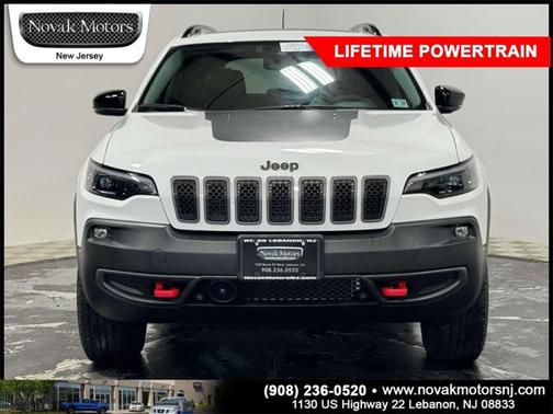 2022 Jeep Cherokee Trailhawk