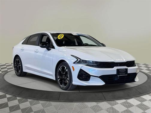 2022 Kia K5 GT-Line
