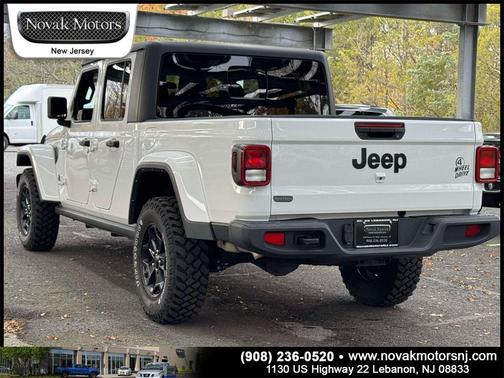 2022 Jeep Gladiator Willys 4x4