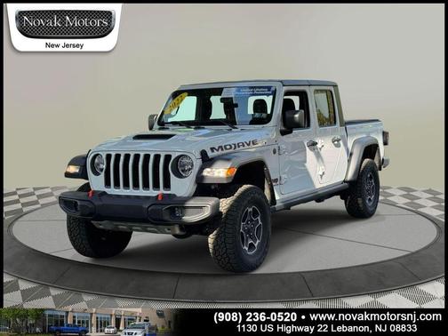 Bright White Clearcoat 2022 Jeep Gladiator Mojave 4x4