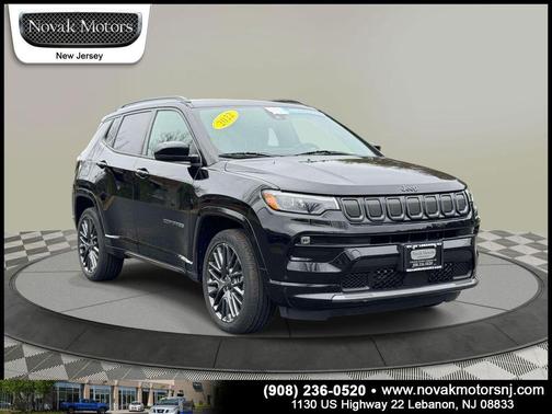 Diamond Black Crystal Pearlcoat 2022 Jeep Compass High Altitude