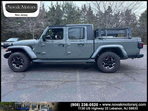 2022 Jeep Gladiator Sport S