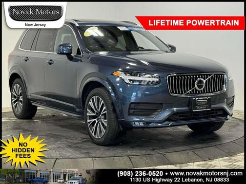 2022 Volvo XC90 T6 Momentum