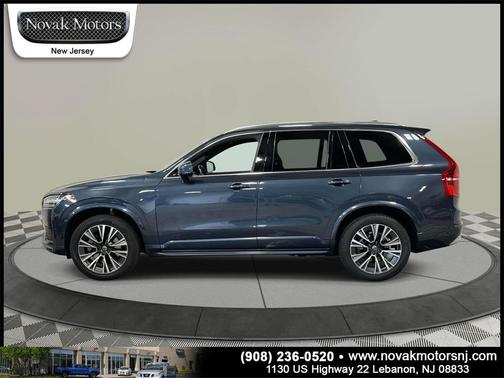 2022 Volvo XC90 T6 Momentum