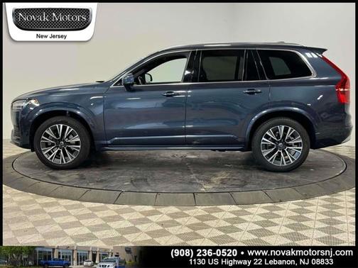 2022 Volvo XC90 T6 Momentum