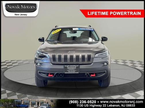 2022 Jeep Cherokee Trailhawk