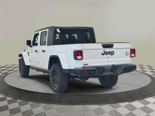 2022 Jeep Gladiator Willys 4x4
