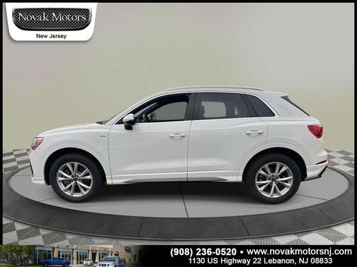 2022 Audi Q3 45 S line Premium
