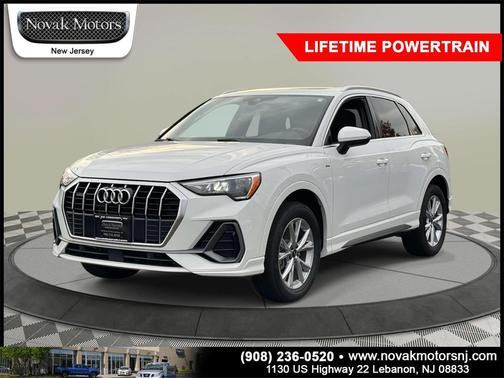 2022 Audi Q3 45 S line Premium