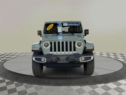 2023 Jeep Wrangler 4-Door Sahara 4x4