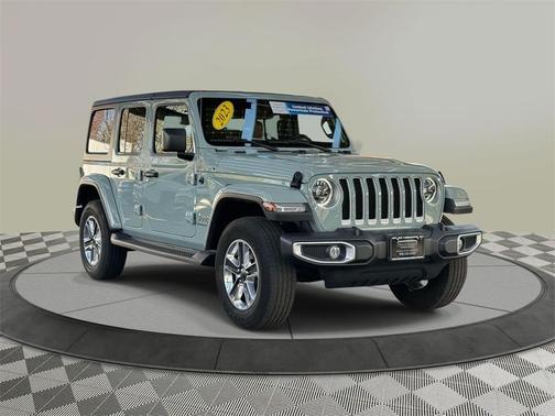 2023 Jeep Wrangler 4-Door Sahara 4x4
