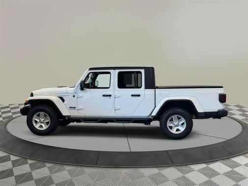 2022 Jeep Gladiator Sport S