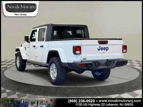2022 Jeep Gladiator Sport S