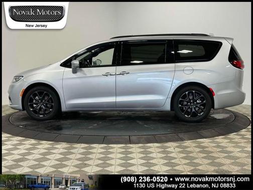 2022 Chrysler Pacifica Limited