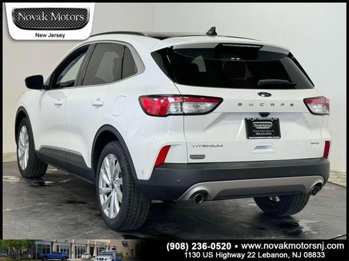 2022 Ford Escape Titanium