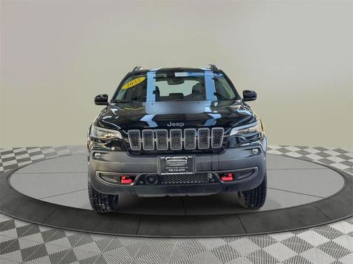 2022 Jeep Cherokee Trailhawk