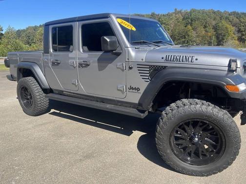 2020 Jeep Gladiator Sport S