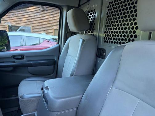 Glacier White 2014 Nissan NV Cargo NV2500 HD SV V6