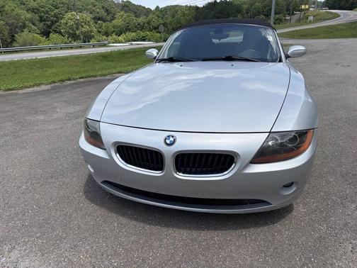 Titanium Silver Metallic 2003 BMW Z4 2.5i Roadster