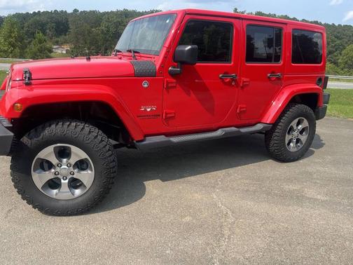 2018 Jeep Wrangler JK Unlimited Sahara