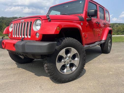 2018 Jeep Wrangler JK Unlimited Sahara