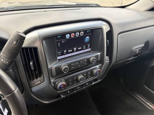 2017 Chevrolet Silverado 1500 2LT