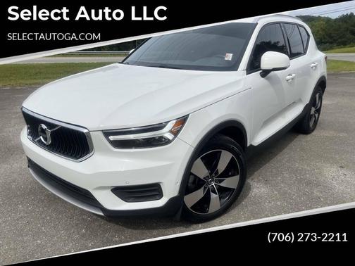 2019 Volvo XC40 T5 Momentum