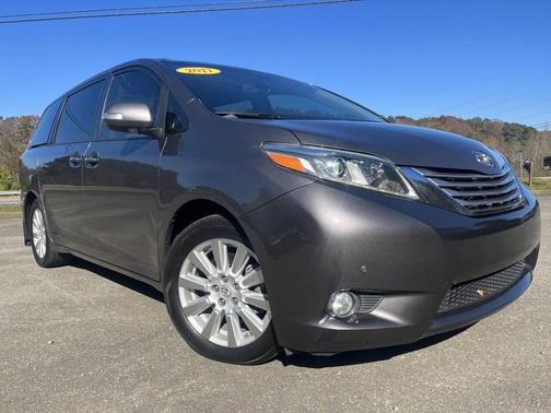 2017 Toyota Sienna Limited Premium