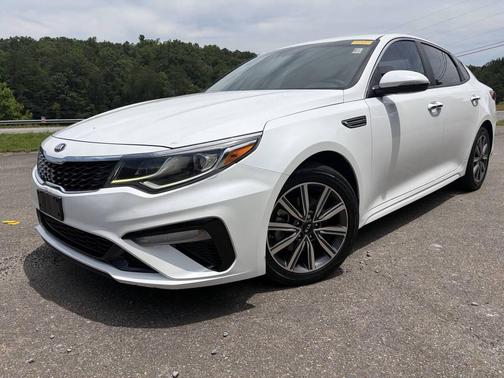 Snow White Pearl 2019 Kia Optima LX