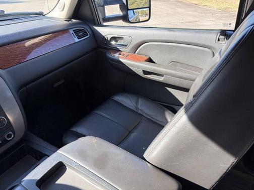 2008 GMC Sierra 2500 SLT H/D Crew Cab