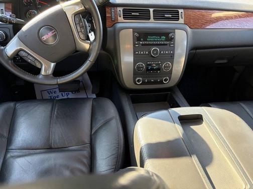 2008 GMC Sierra 2500 SLT H/D Crew Cab