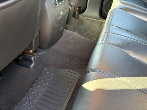 2008 GMC Sierra 2500 SLT H/D Crew Cab