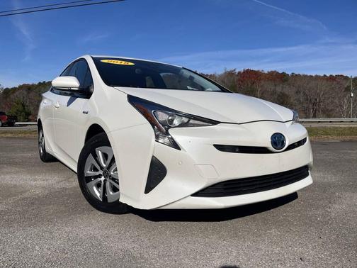 2018 Toyota Prius Four Touring