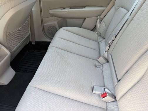 Satin White Pearl 2011 Subaru Outback 2.5i