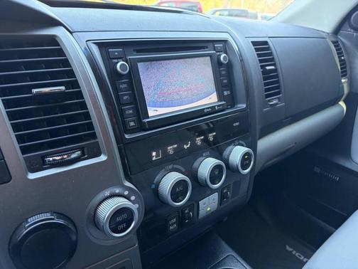 2014 Toyota Sequoia Limited