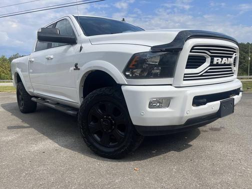 2018 RAM 2500 Big Horn Crew Cab 4x4 6'4' Box