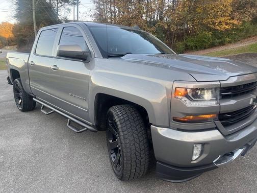 2017 Chevrolet Silverado 1500 2LT