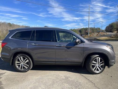 2018 Honda Pilot Touring