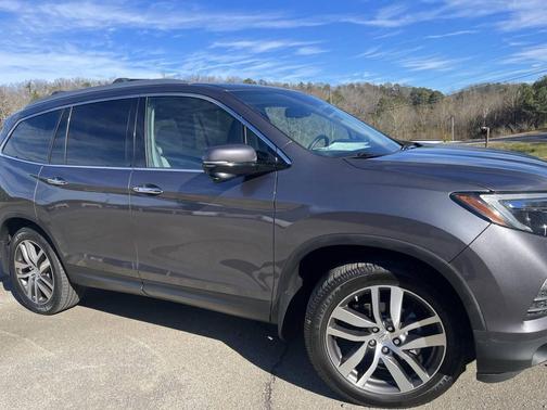 2018 Honda Pilot Touring