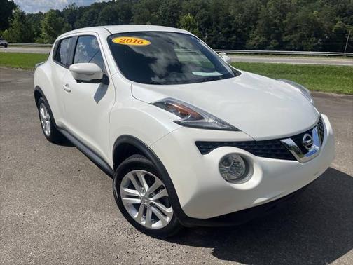 2016 Nissan Juke SV