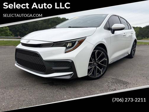 White 2020 Toyota Corolla SE