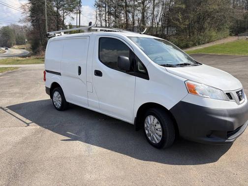 Fresh Powder 2017 Nissan NV200 S