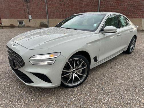 2024 Genesis G70 2.5T AWD